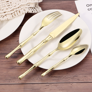 Lot de <span class=keywords><strong>6</strong></span> <span class=keywords><strong>couverts</strong></span> en acier inoxydable 18/10 doré avec manche en bambou réutilisable, fourchette, couteau et cuillère, idéal pour cadeau de mariage - Product Image 6