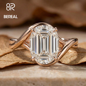 แหวนเพชรทรงรี CVD HPHT สร้างในห้องปฏิบัติการ ได้รับการรับรองจาก IGI ระดับ VVS สำหรับผู้หญิง แหวนเพชรเม็ดเดี่ยวแบบสั่งทำพิเศษ - Product Image 1