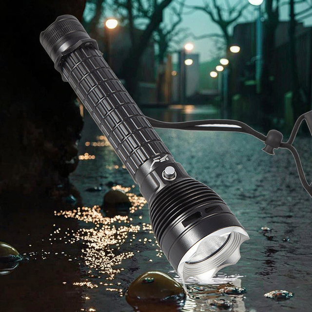 Dive 40-Metre Security Patrol IP68 Waterproof USB Rechargeable LED Flashlight with Aluminum Alloy for Self-Defense