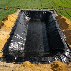 แผ่นกันซึม HDPE สีดำ ป้องกันรังสียูวี สำหรับบ่อหมักก๊าซชีวภาพอุตสาหกรรมสมัยใหม่  บ่อปฏิกิริยาแบบไร้อากาศ  บุผนังบ่อขยะ และบ่อเก็บน้ำ - Product Image 2
