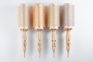 Shine Enhancer X-Large Roll Brush - Salon Grade XXL Cepillo redondo para acabado profesional Cepillo de peinado de sección larga - Product Image 5