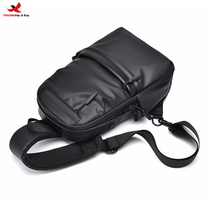 Bolsa de Pecho de PVC de Gran Capacidad, Cierre de Cremallera, Moderna y Duradera, para Deportes Casuales, Viajes y Actividades al Aire Libre, RTS, Pedidos Mixtos al por Mayor - Product Image 2