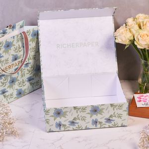 Bolsa de Papel Kraft Impresa Personalizada, Bolsa de Compras Reciclable con Asa para Comercio Minorista - Product Image 1
