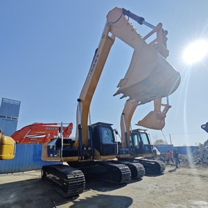 Duradero para Excavadora 325D, Profundidad Máxima de Excavación de 7110 mm, Peso Operativo de 48.85 Toneladas, Capacidad del Cucharón de 3.0 m para Canteras y Movimiento de Tierras - Product Image 1
