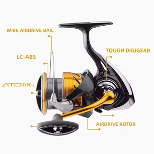 <span class=keywords><strong>Moulinet</strong></span> Spinning <span class=keywords><strong>DAIWA</strong></span> 24 Revros CS <span class=keywords><strong>LT</strong></span> pour gaucher, en métal, pour la pêche aux leurres avec appât artificiel - Product Image 3