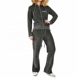 Ensemble 2 pièces pour femmes avec fermeture éclair et manches longues Vente en gros Style à la mode Survêtement pour femmes de qualité supérieure - Product Image 5