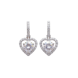 E1504 Orecchini in oro bianco con diamanti, taglio rotondo brillante, a forma di cuore, gioielli da sposa, stile romantico da donna - Product Image 1