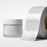 Autocollants transparents givrés de luxe avec logo UV en relief 3D - Étiquettes de bouteilles transparentes mates personnalisées pour les cosmétiques et les parfums