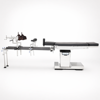 Table chirurgicale avec traction et extension en fibre de carbone pour la chirurgie des fractures de la hanche