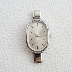 <span class=keywords><strong>Montre</strong></span>-<span class=keywords><strong>bracelet</strong></span> modulaire européenne et américaine la plus vendue pour femme, mouvement à quartz, acier inoxydable, aiguilles polyvalentes, <span class=keywords><strong>montre</strong></span>-<span class=keywords><strong>bracelet</strong></span> DIY - Product Image 3