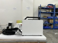 Máquina de limpieza láser de pulso 50W 100W 200W para madera de piedra de metal