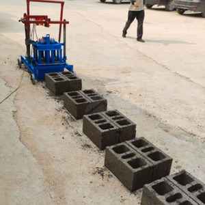 Machine mobile de fabrication de briques non cuites pour aménagement paysager et jardinières - Product Image 5