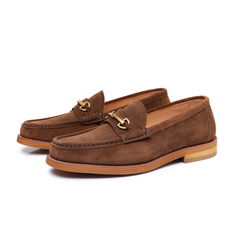 สีน้ำตาล