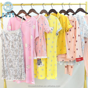 Pijamas de Poliéster/Algodón de Segunda Mano al por Mayor, Cómodos para Todas las Temporadas, para <span class=keywords><strong>Hombre</strong></span> y Mujer, Todas las Tallas, Origen Guangdong, Surtido Aleatorio - Product Image 3