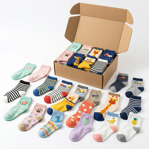 Lote de Liquidación de Calcetines para Niños, Surtido Aleatorio, Venta al Por Mayor, Lote Mixto de Calcetines Infantiles Baratos - Product Image 1