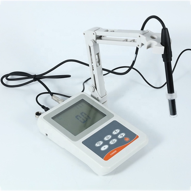 Laboratory CON500 Benchtop Automatic Conductivity TDS Salinity Meter Analyzer for Water Testing