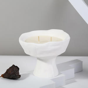 Candela Aromaterapica Artigianale Senza Fumo in Cera di Soia a Forma di Tazza su Piedistallo in Gesso Profumata Regalo per la Casa all'Ingrosso - Product Image 6