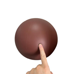 ลูกบอลโยคะขนาดเล็ก 8 นิ้ว (25 ซม.) ทำจาก PVC หนัก 300 กรัม สำหรับพิลาทิสและโยคะ ขนาด 20 ซม.  พร้อมโลโก้สั่งทำได้  ผลิตจากพลาสติกนิ่ม  สำหรับฟิตเนสและยิมนาสติก ป้องกันการแตก  สีเบจ - Product Image 4