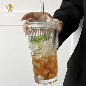 Verre à boire vintage à nervures verticales avec couvercle et paille, grande capacité, transparent, pour café froid et jus - Product Image 2