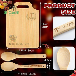 Juego de cocina de bambú de 3 piezas con tabla de cortar grabada con láser y cuchara para cocinar - Product Image 4