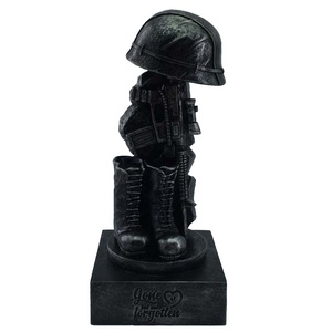 Vente en gros, les soldats en résine personnalisés de haute qualité sont équipés de statues pour la Collection - Product Image 1