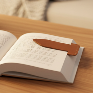 Marque-pages en cuir PU en forme de flèche, marque-pages en cuir personnalisés, cadeau pour les amateurs de livres, marque-pages en cuir en forme de flèche, cadeau de mariage - Product Image 6