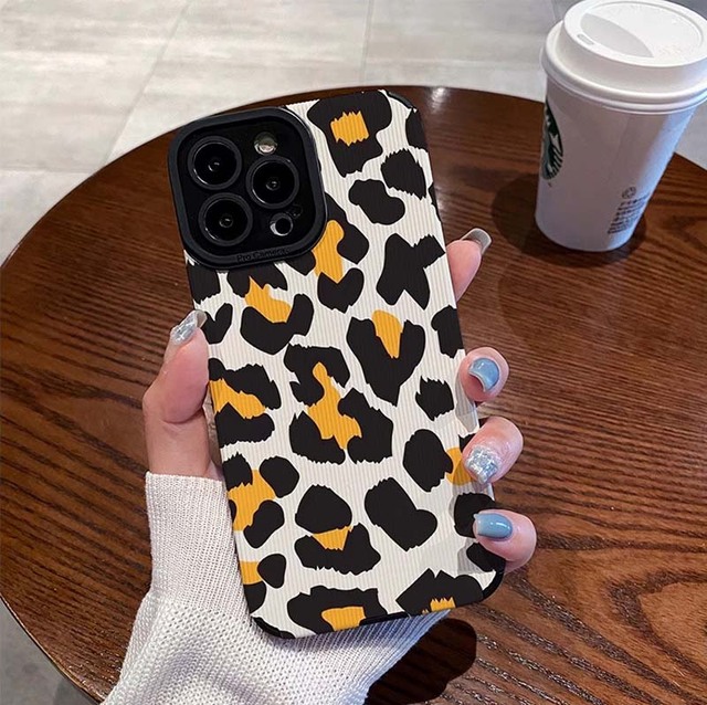 Yellow Black Leopard Printing TPU Stripe Artificial Leather Phone Cover Case for Iphone 8 X Xr Xs 11 12 13 14 15 16 17 Pro Max