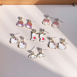 Aretes con Personajes de Dibujos Animados, Chapados en Oro, con Detalles de Cristal y Diamantes de Imitación, Set de Joyería para Mujer - Product Image 3