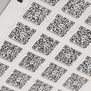 Le <span class=keywords><strong>code</strong></span> QR ou <span class=keywords><strong>les</strong></span> données sur chaque étiquette varient - Étiquettes de données variables - Autocollants variables - Product Image 1