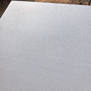 <span class=keywords><strong>Plafond</strong></span> suspendu en plâtre 60x60 cm pour la Bolivie avec surface laminée en film PVC, insonorisant, idéal pour les hôtels - Product Image 4