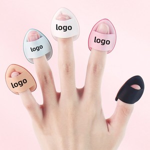 พัฟฟองน้ำแต่งหน้าแบบใหม่ Finger Mini Air Cushion Puff สำหรับลงแป้งและคอนซีลเลอร์ - Product Image 1