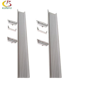 Cocopeat <span class=keywords><strong>gouttière</strong></span> de fraises en pleine croissance culture <span class=keywords><strong>gouttière</strong></span> - Product Image 1