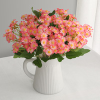 Bouquet de Camomille Artificielle Mini Arrangement de Fleurs Artificielles en Soie pour Décoration de Salon Maison Marguerites Fleurs Artificielles