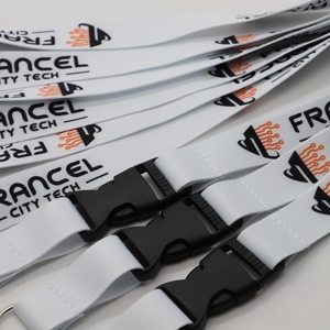 Custom Sports Event Lanyard Detachable Heat Transfer Polyester Lanyard ID Badge Lanyard with Custom Logo - Product Image 4