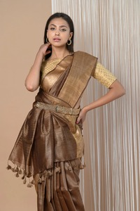 ผ้าส่าหรีผ้าไหมทัสซาร์แท้หลากสีคลาสสิกสำหรับผู้หญิงมอบผ้าม่านที่หรูหราและงานฝีมือชั้นเยี่ยมสำหรับอินเดียแบบพิเศษ - Product Image 2