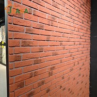 Revêtement mural extérieur en panneaux de pierre artificielle PU résistant aux UV, certifié CE, pour une conception paysagère extérieure durable