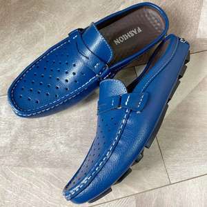 Mocasines de Cuero Vacuno Crudo para Hombre, Zapatillas de Cuero Genuino, Sandalias Casuales sin Talón con Punta Cubierta - Product Image 1