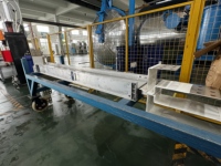Machine à panneaux muraux verticaux automatiques à double couche, ligne de sandwich, boîte de vitesses, composants principaux du PLC, équipement de distribution d'énergie, Ourili