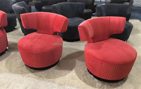 Vente chaude chaise de canapé pivotante à dossier rond fauteuil en cuir unique de loisirs de luxe chaises de café à dossier en aluminium de haut niveau