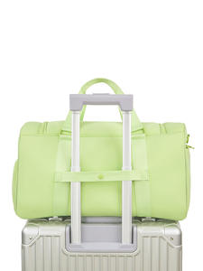 Bolsa de viaje de gran capacidad, color verde claro, diseño minimalista, multifuncional, bolso tote unisex - Product Image 4