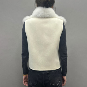 2025 donna inverno elegante gilet di lana in vera pelliccia cappotto corto con collo alto <span class=keywords><strong>senza</strong></span> <span class=keywords><strong>maniche</strong></span> gilet di pelliccia di lana - Product Image 4