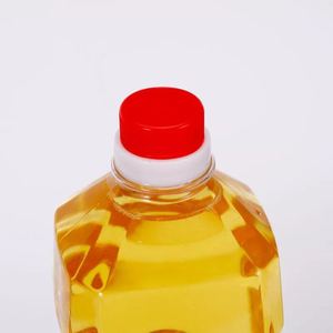 Vente en gros Bouteille transparente en plastique PET en forme de pagode pour eau Huile de palme Huile d'olive Vinaigre Sauce soja Jus de miel 200ml 400ml - Product Image 2