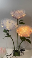 Lussuoso e Romantico Sfondo Scenografico con Fiori Giganti in Organza per Ingresso Matrimonio, Decorazione per Banchetti di Fidanzamento, Vetrine di Negozi