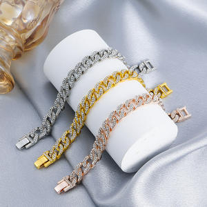 สร้อยข้อมือฮิปฮอปสีทอง18K สุดหรูประดับคริสตัลแนวคิวบาสร้อยข้อเท้าข้อเท้าข้อเท้าสำหรับผู้หญิงพลอยเทียม - Product Image 5