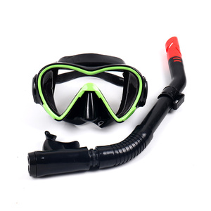 Wholesale Anti Fog <strong>Low</strong> <strong>Volume</strong> Dive Snorkeling <strong>Mask</strong> and <strong>Snorkel</strong> <strong>Set</strong> for Adults - Product Image 1