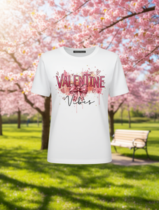 T-shirt stampata Valentine Vibes da donna, casual, girocollo, manica corta, vestibilità ampia, 100% cotone jersey, stagione primaverile - Product Image 2