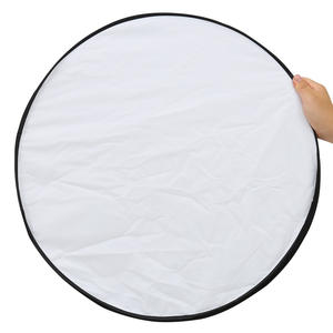 Reflector de Luz Yiscaxia 5 en 1 de <span class=keywords><strong>43</strong></span> <span class=keywords><strong>Pulgadas</strong></span> (110 cm) para Fotografí<span class=keywords><strong>a</strong></span> en Estudio y Exteriores - Product Image 3