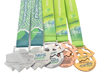 Fabricant de médailles en Chine, médailles personnalisées rotatives pour la natation, le vélo, la course à pied, le triathlon, médailles de marathon en émail 2D, année modifiable