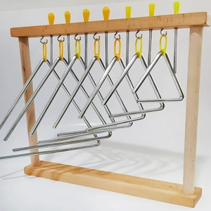 Juego de Percusión Triangular de Acero Graduado en 7 Tamaños con Soporte de Madera para Niños, Instrumento Rítmico Orff para el Aula - Product Image 2