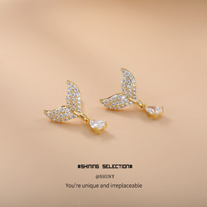 Vente en gros Nouveau modèle très populaire Boucles d'oreilles sirène scintillantes en or 14 carats plaqué or 925 avec zircone et <span class=keywords><strong>diamant</strong></span> naturel - Product Image 3